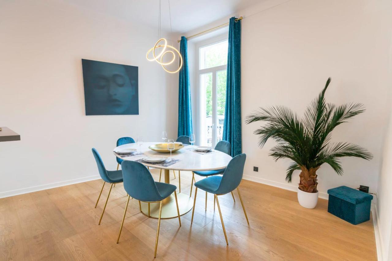 Modern 2-Br Apartment In The Heart Of Cannes Ngoại thất bức ảnh